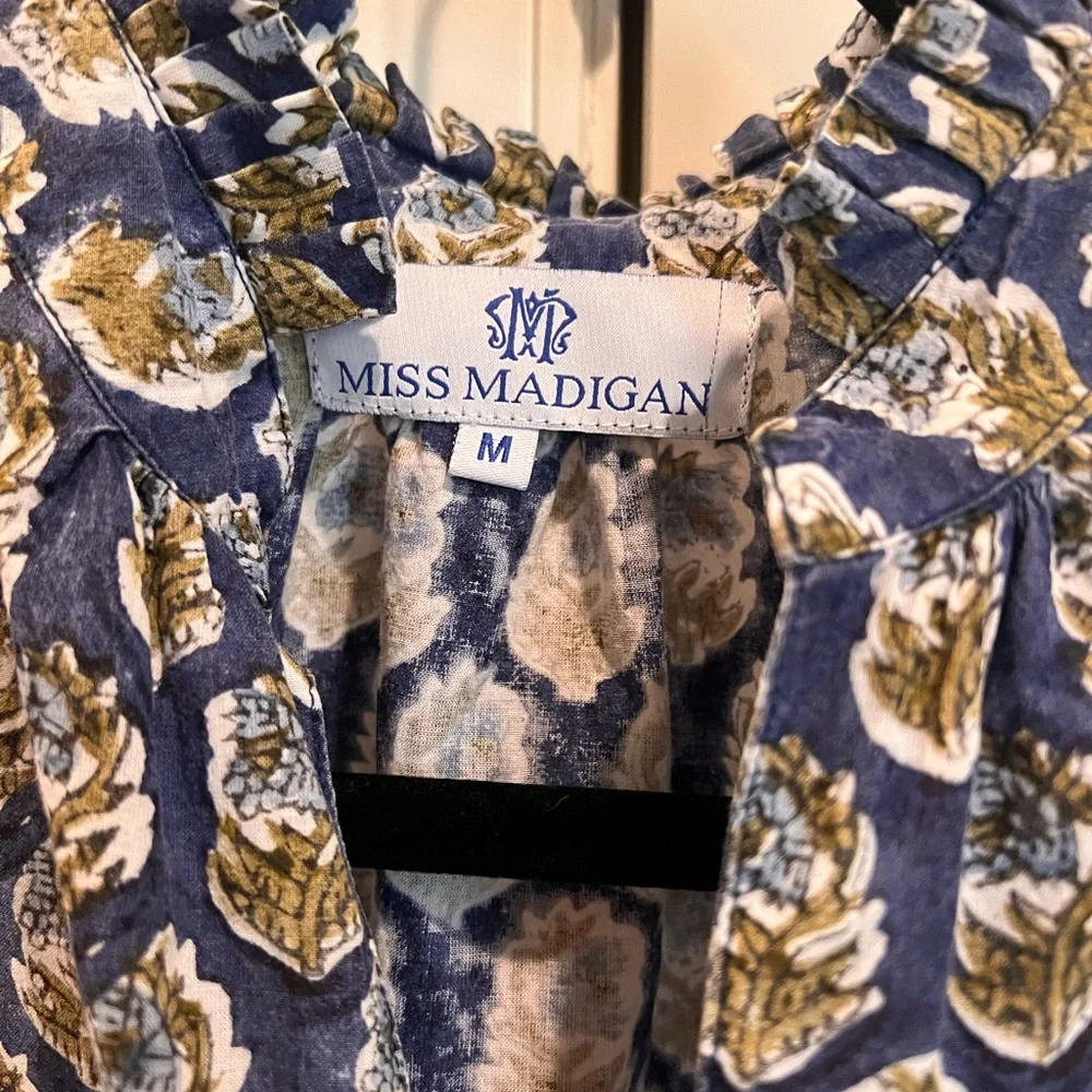 Miss Madison Blockprint Floral Short Sleeve Blouse - Picture 2 of 4